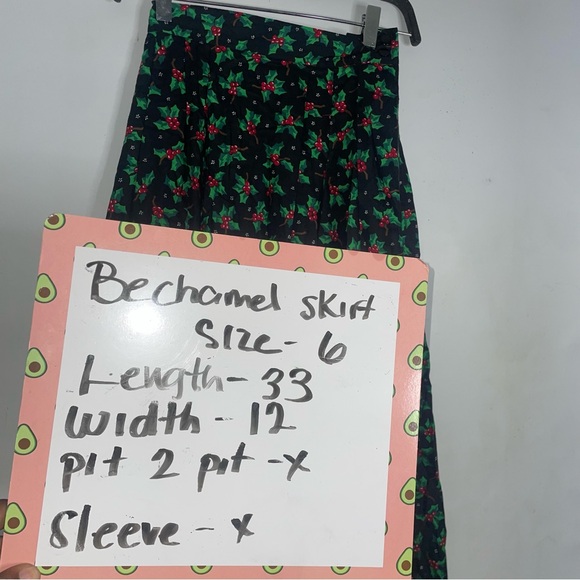 Bechamel 100% rayon  Size 6  Long pleated CHERRY GRAPHIC FABRIC Awesome POCKETS - Picture 3 of 7